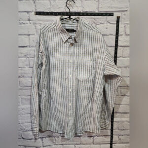 Bugatchi classic textured, lightweight button-down stripe shirt Size XLarge
